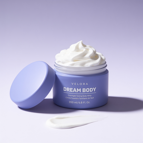 Open VELORA Dream Body 200 mL jar showing its whipped crème texture